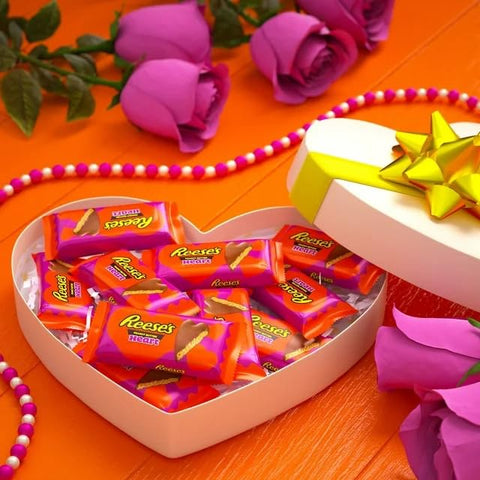 Reese's Heart Milk Chocolate - Reese's Peanut Butter